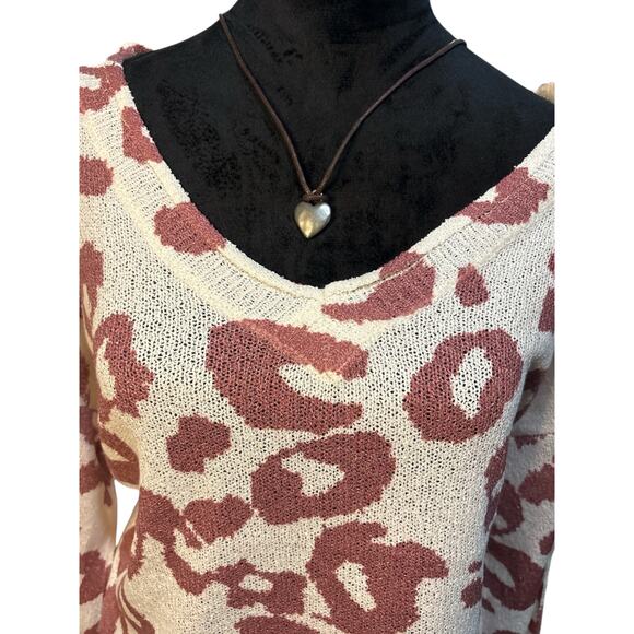 POL Leopard Print Statement Sweater in Cream & Rust – Size S 🤍 NWOT - Picture 2 of 5